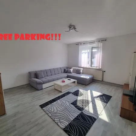 Two Self-check-in, 3km Freeway, Free-parking Playstation