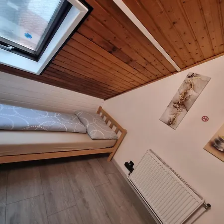 Apartament Two Self-check-in, 3km Freeway, Free-parking Playstation