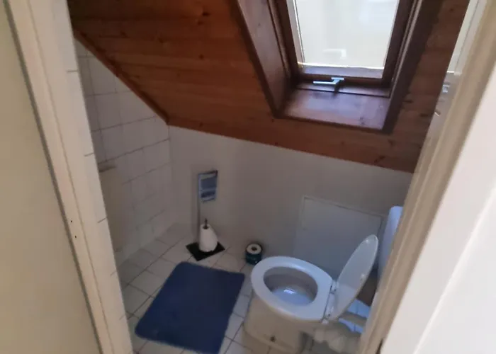 Two Self-check-in, 3km Freeway, Free-parking Playstation Appartement