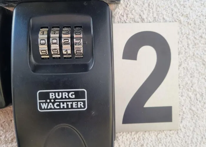 Two Self-check-in, 3km Freeway, Free-parking Playstation Apartament *